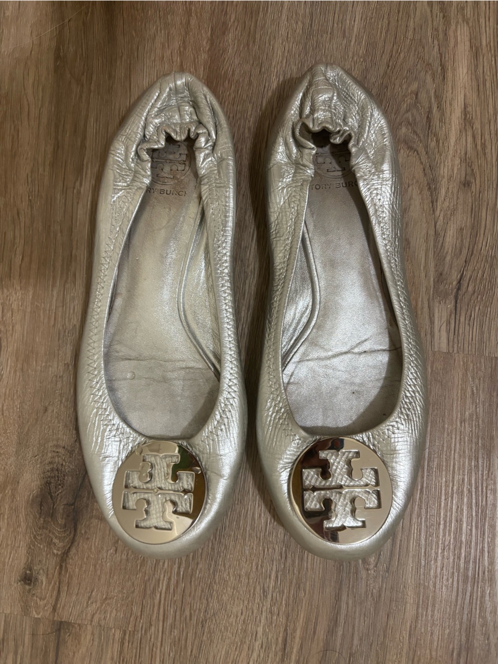 Tory Burch Gold Logo Elastic Ballet Flats